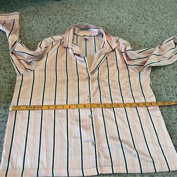 Victoria’s Secret Pink & Black Striped Long Sleeve Pajama Set Size Large - Picture 6 of 16